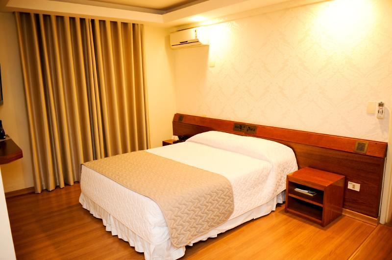 酒店 Rafain Centro 4*